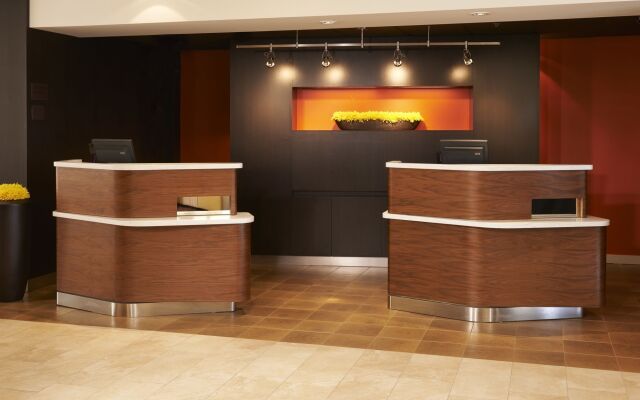 Comfort Inn & Suites Arlington Heights - Buffalo Grove