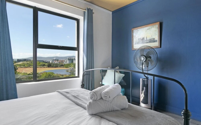 Waters Edge 220