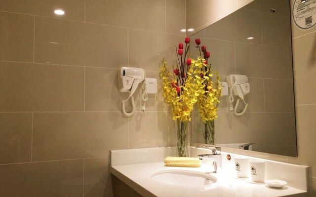 GreenTree (Tieling Expressway Exit)