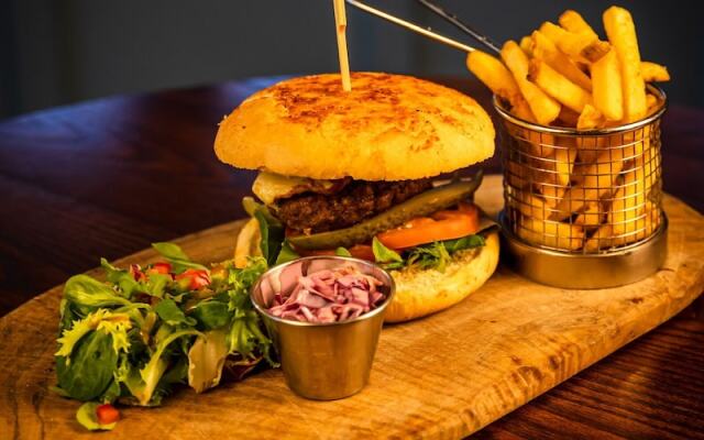 Cromwell's Tap House