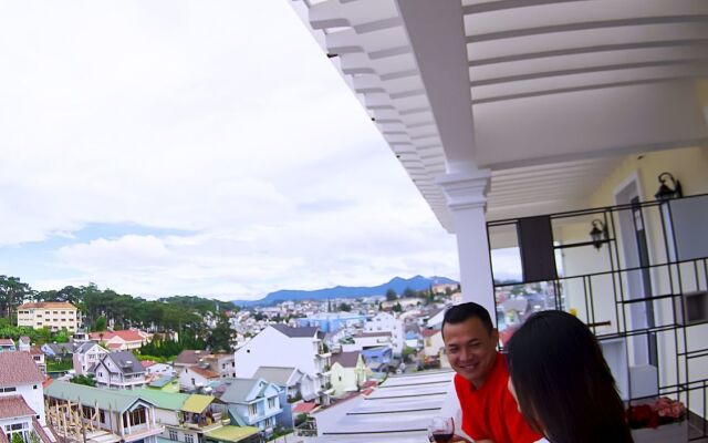 Minh Chien Hotel