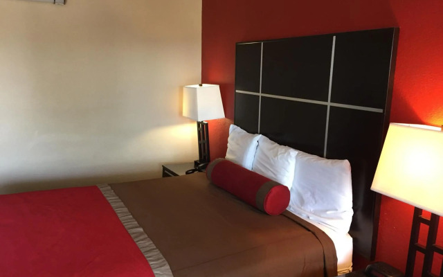 Harbor Inn and Suites Oceanside