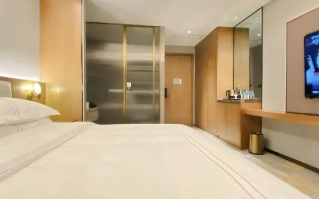 Urumqi Zhejiang North Hotel (Furunde Shopping Center Xinjiang Ancient Ecological Park Store)