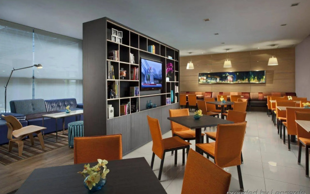 Weave Suites - Hillside