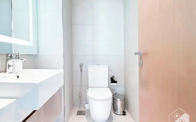 Cozy 1BR With Balcony & Views in Azizi Fawad