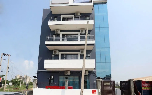 OYO 9382 Hotel Homestay