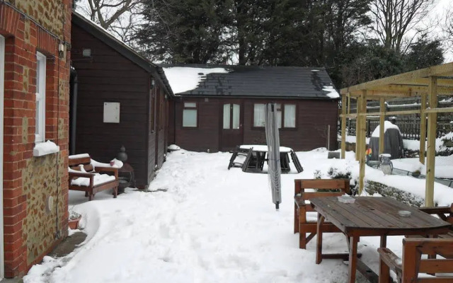 Ashleigh Lodge