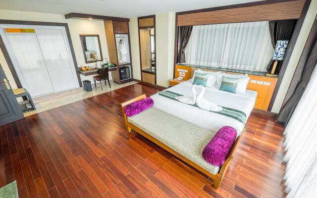 Landmark Nakhonphanom Hotel