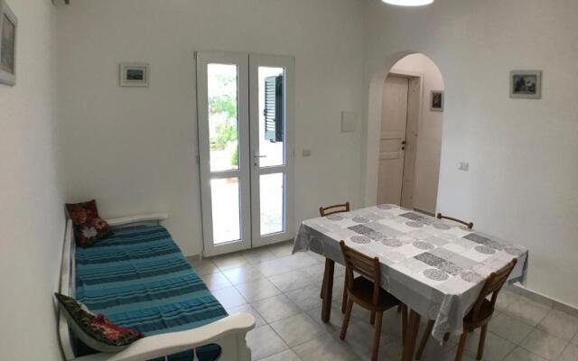 WHITE POOL Matino - Gallipoli - 5pl