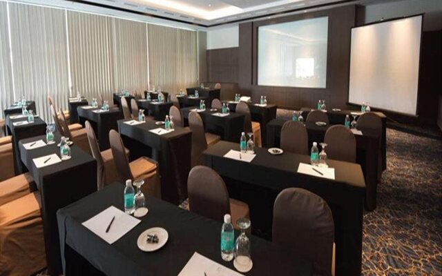 Astana Wing - Riverside Majestic Hotel