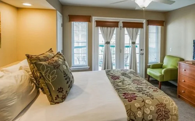 Surrey Vacation Resort/Carriage Place