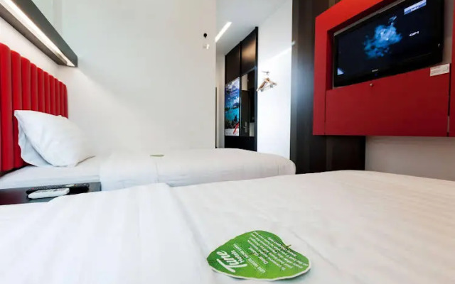 Grand Centrepoint Hotel