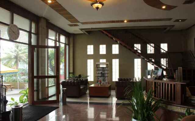Karang Sari Hotel