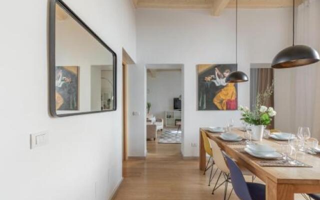 Iflat Navona White And Stylish Apartment