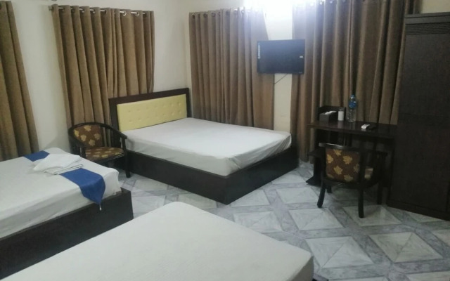 Maple Crest Service Apartment