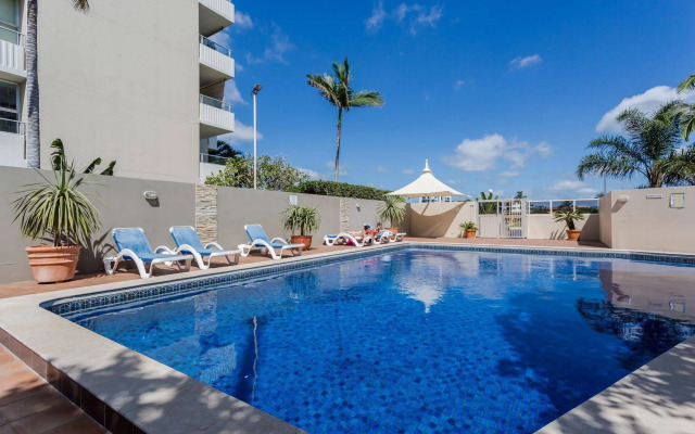 Waterways Luxury Apartments