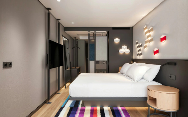 Aloft Istanbul Karakoy