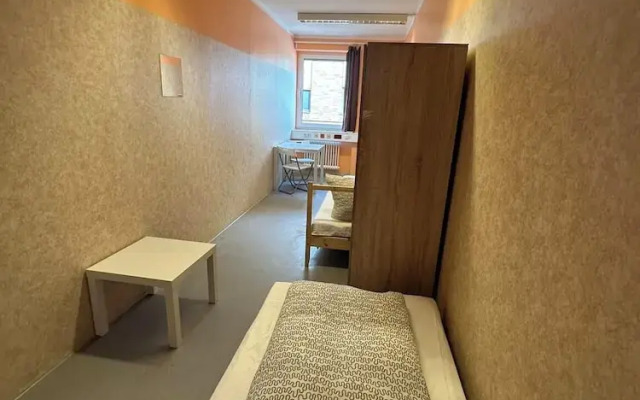 2-Rent Group Hostel Zimmer&Apartments GKP2