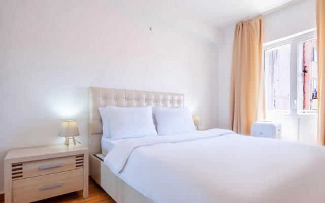 Authentic Flat 750 m to Taksim Square in Beyoglu