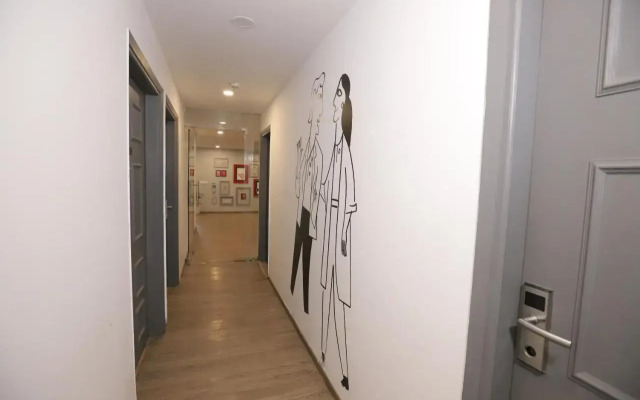 Qotel Hotel La Sarane Preet Vihar