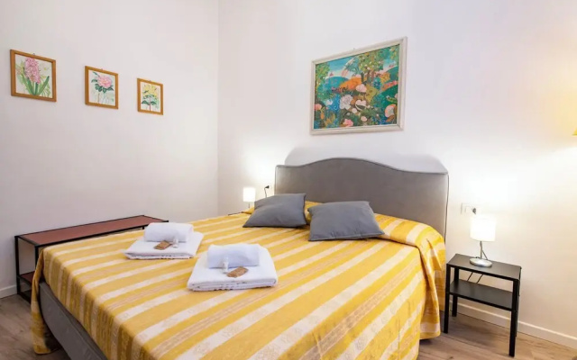 Mamo Florence - Borgo Santa Croce Apartment