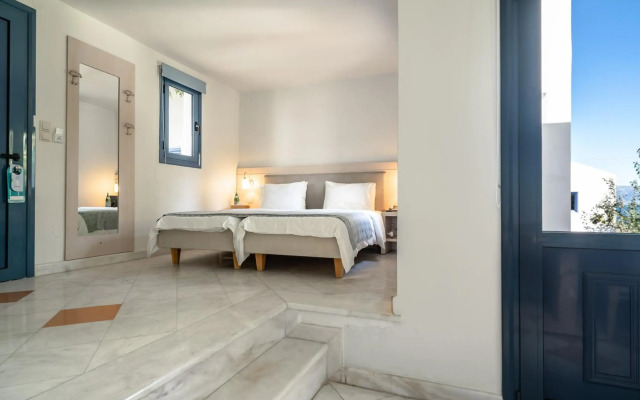 Porto Galini Seaside Resort & Spa