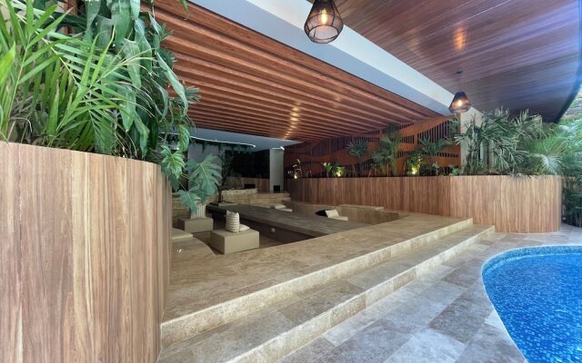 Modern Apartment By Yeah