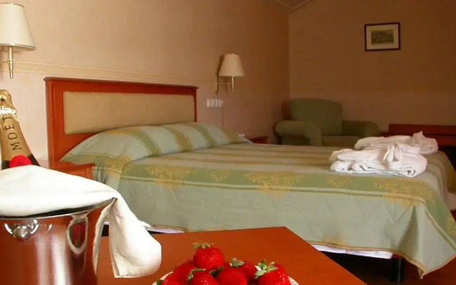 Rex Hotel