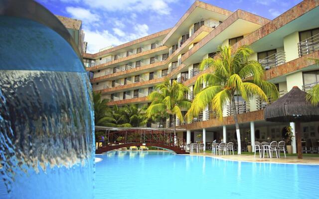 Esmeralda Praia Hotel