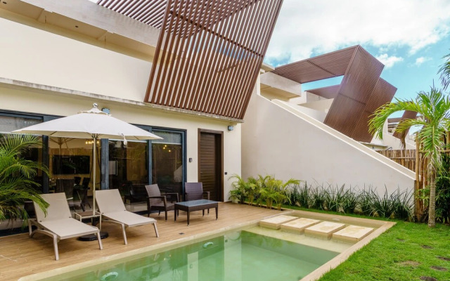 Asana Tulum 3 By Lockey