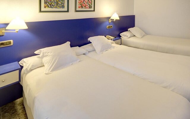 Hotel Marina Azul