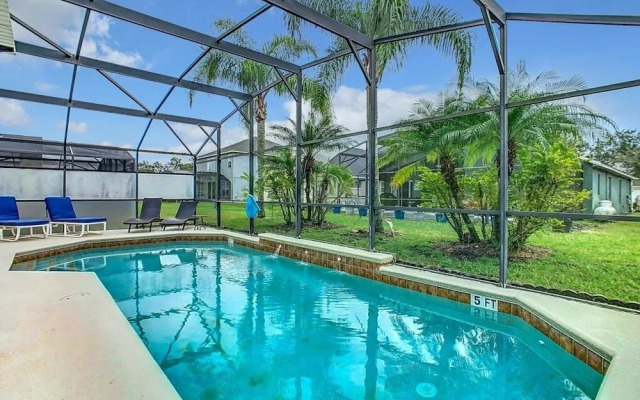 Cristine's Seasons Villa
