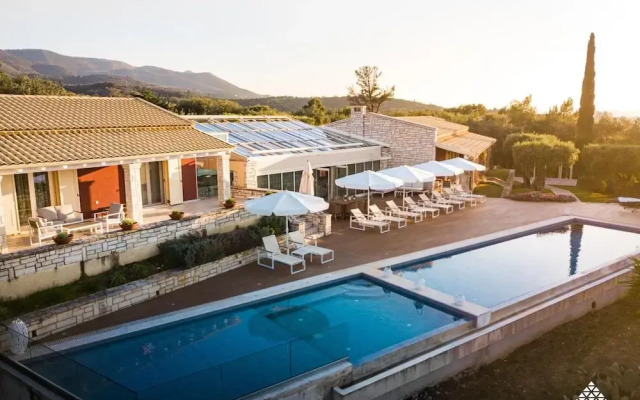 Luxury Villa Aphrodite