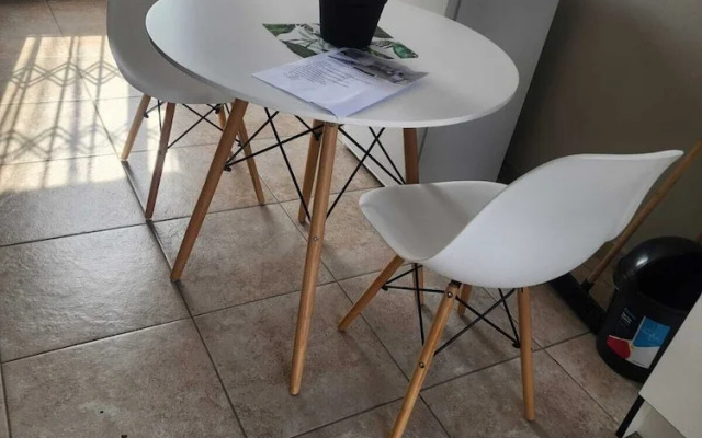 Room-khutsong Apartmentss