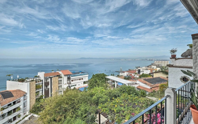Puerto Vallarta Condo w/ Pool - Walk to La Playa!