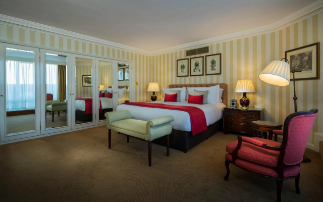 Cheval Thorney Court at Hyde Park