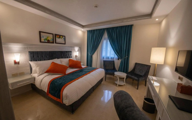 Petra Canyon Hotel
