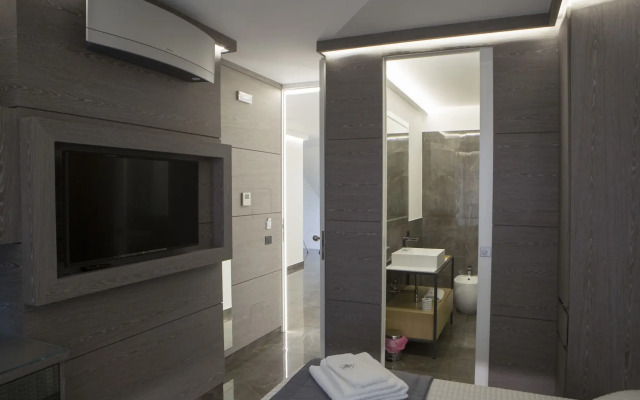 Upper Rooms