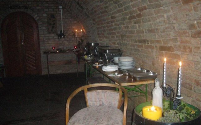 Chalupa - Sklep Starovice