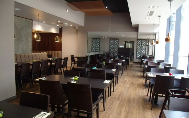 Woking - New Central