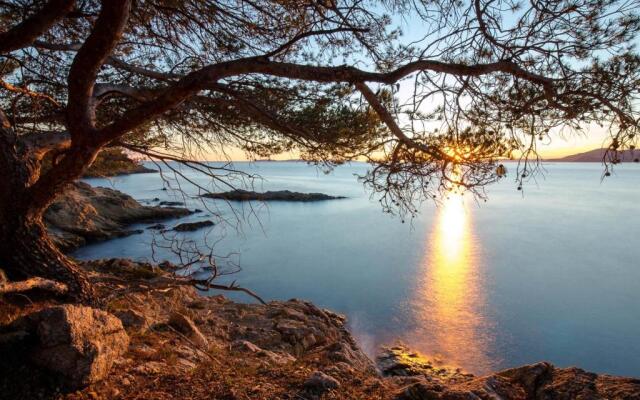 Appartement Saint-Raphaël, 1 pièce, 2 personnes - FR-1-466A-15