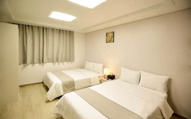 Cloud 9 Residence