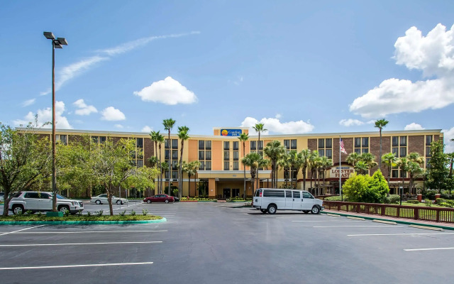 Comfort Inn & Suites Kissimmee by the Parks
