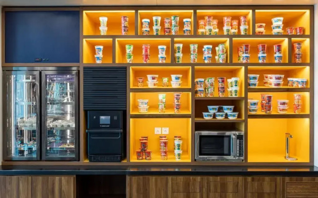 Wink Hotel Danang Centre - 24hrs Stay