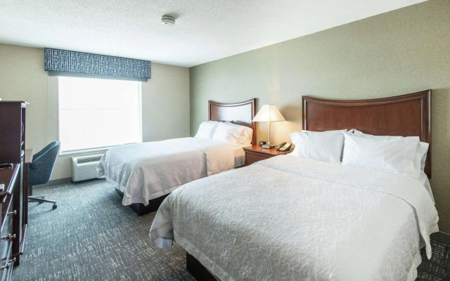 Montcalm East, Autograph Collection