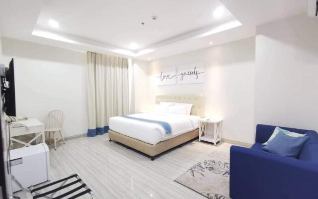 Hampton Suites