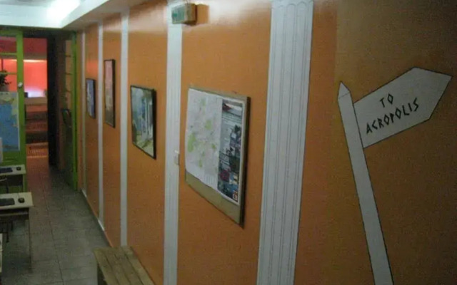 Zeus Hostel
