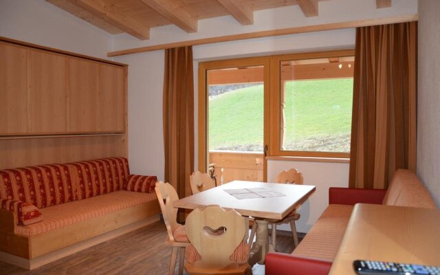 Hotel & Alpengasthof Pinzgerhof