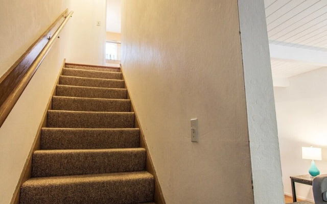 Sunny Two Bed in Richmond