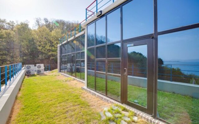 Yeongdeok Bapoom Hill Pension